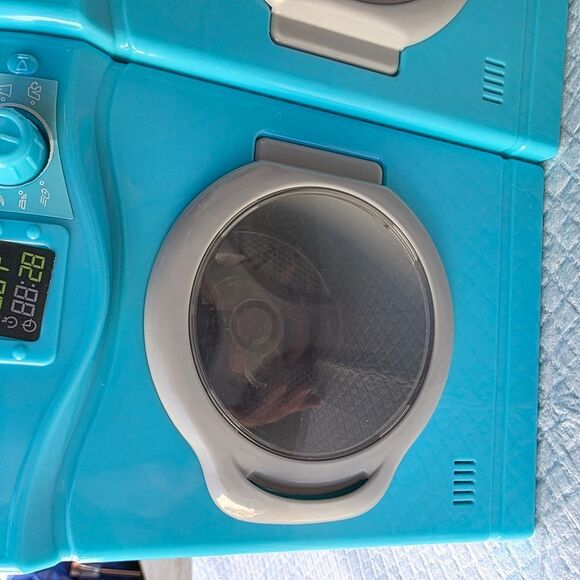 My Life As Laundry Room Washer And Dryer Playset - Picture 6 of 17